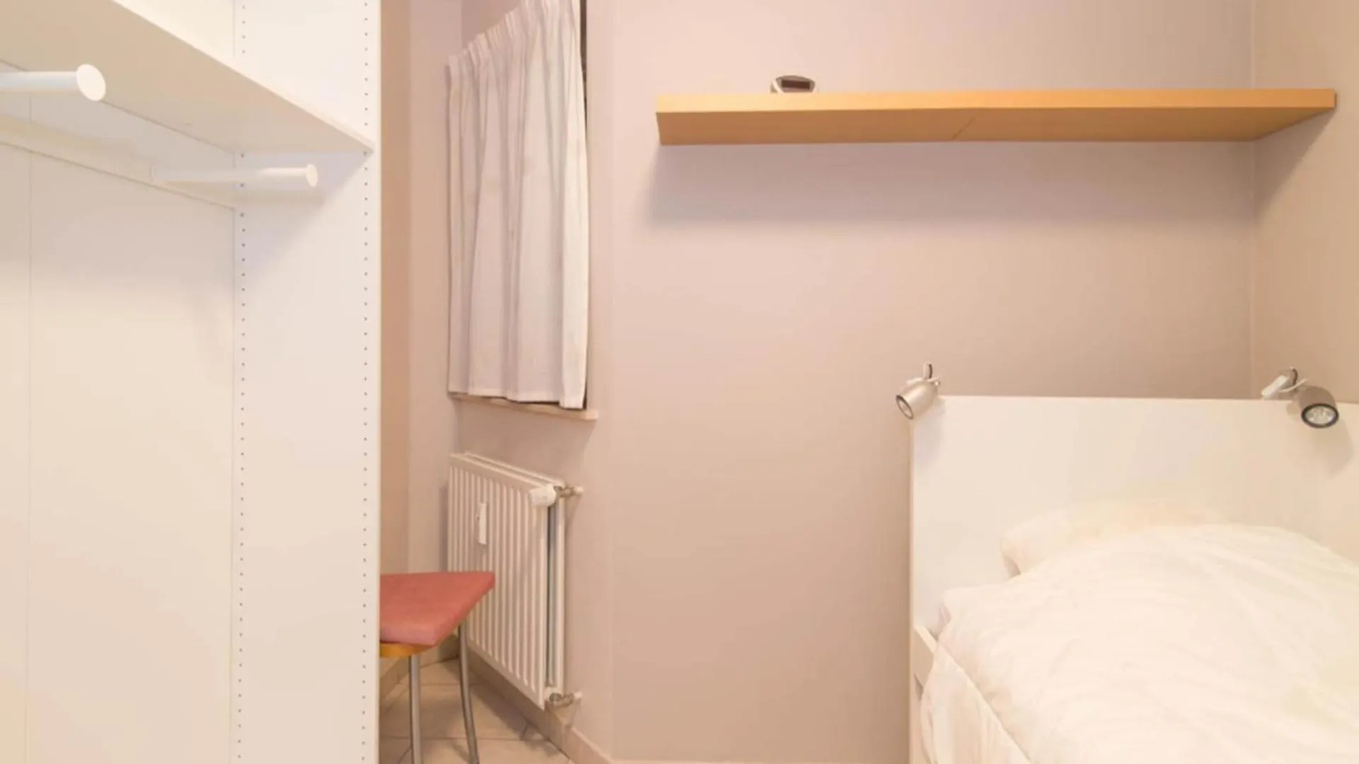 Pretty Apartment With Balcony 奥斯滕德 0*,  比利时