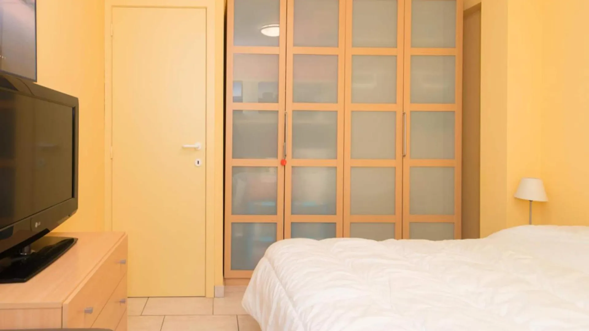 Pretty Apartment With Balcony 奥斯滕德 0*,  比利时